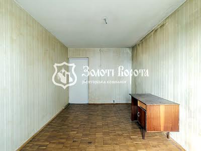 квартира за адресою Патріарха Мстислава Скрипника вул., 15