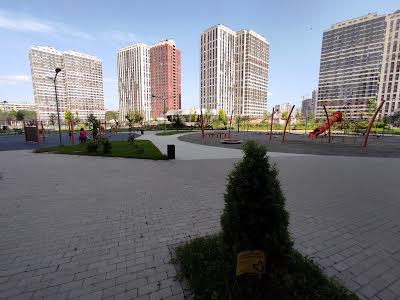 квартира за адресою Івана Виговського вул. (Маршала Гречка), 42