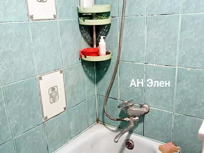 квартира за адресою 40-річчя Оборони Одеси вул., 8