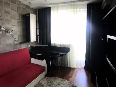 квартира по адресу Александровская ул., 16