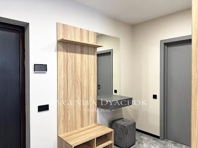 квартира за адресою Генерала Грекова вул., 4