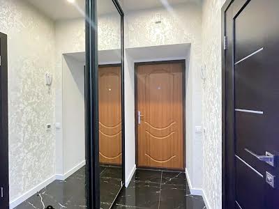 квартира по адресу Чубинського, 8