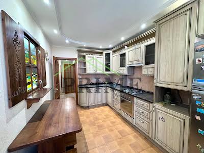 квартира по адресу Небесної Сотні, 86А