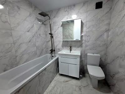 квартира за адресою Білогірська вул., 15