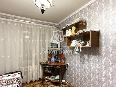 квартира за адресою Героїв України вул. (Гагаріна), 4