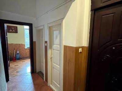 квартира за адресою Промислова вул., 21