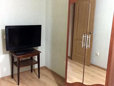 квартира за адресою Дегтярівська вул., 28