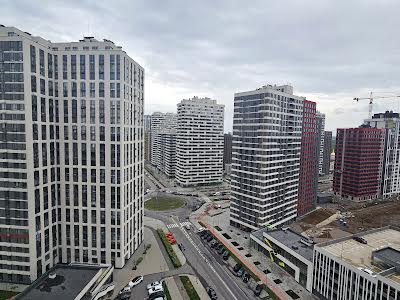 квартира за адресою Олександра Олеся вул., 10