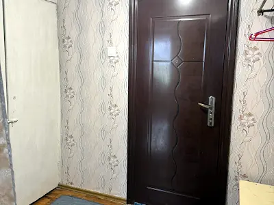 квартира за адресою Автозаводська вул., 7а