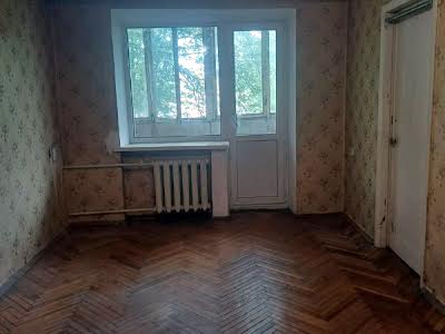 квартира за адресою Машинобудівна вул., 36
