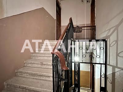квартира по адресу Толстого Льва пл., 13