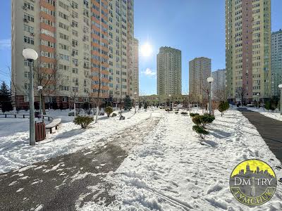 квартира за адресою Воскресенська вул., 18а