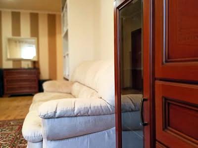 квартира по адресу Героев Чернобыля ул., 3