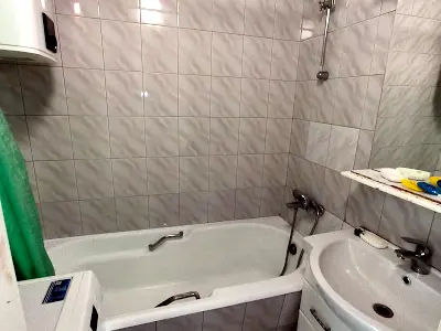 квартира за адресою Академіка Вернадського бульв., 85