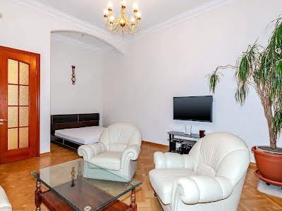 квартира за адресою Саксаганського вул., 58