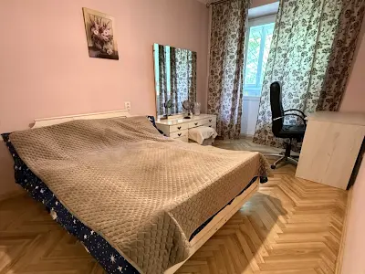 квартира за адресою Авіаконструктора Антонова вул., 7