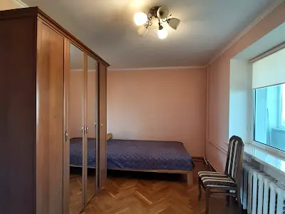квартира за адресою Ованеса Туманяна вул., 8