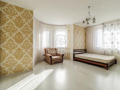 квартира за адресою Харківське шосе, 19а