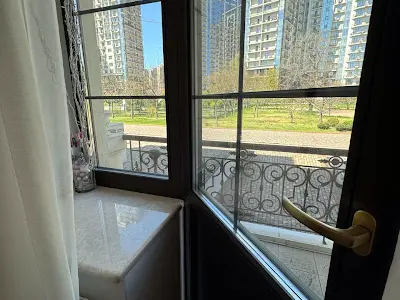 квартира за адресою Французький бульв., 64