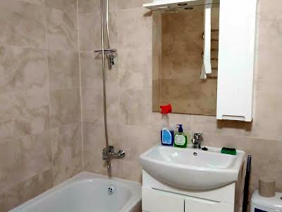 квартира за адресою Бориса Гмирі вул., 16
