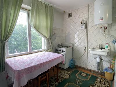 квартира за адресою Фабрично-Заводська вул., 20