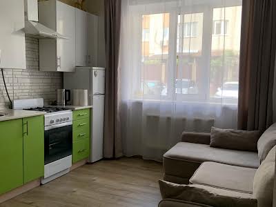 квартира за адресою Богдана Хмельницького вул., 10
