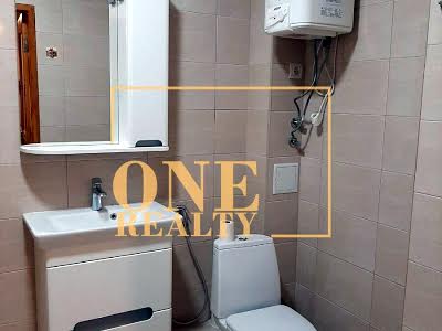 квартира по адресу Драгоманова ул., 2-А