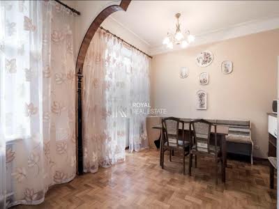 квартира по адресу Круглоуниверситетская ул., 17