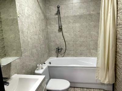 квартира за адресою Практична вул., 8