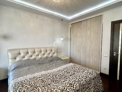 квартира за адресою Чорновола вул., 29