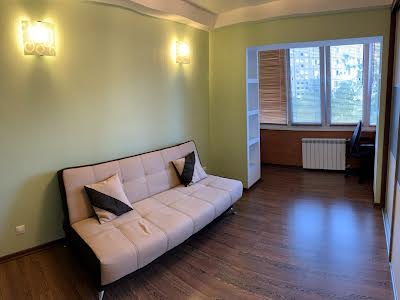 квартира за адресою Оболонський просп., 37