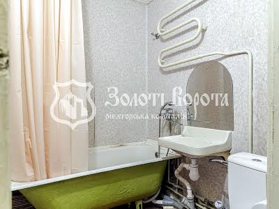 квартира за адресою Метробудівська вул., 5