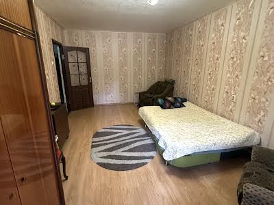 квартира за адресою Проспект Героев, 25