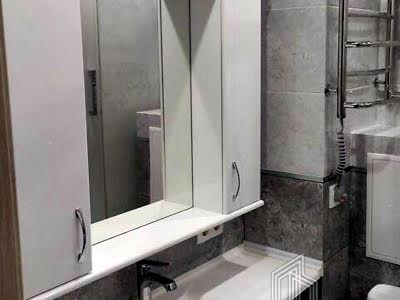квартира за адресою Соломії Крушельницької вул., 13