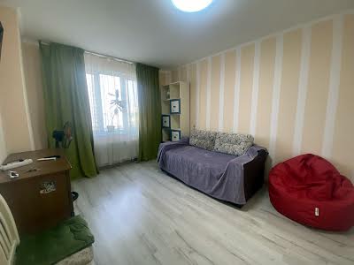 квартира за адресою Київська вул., 243