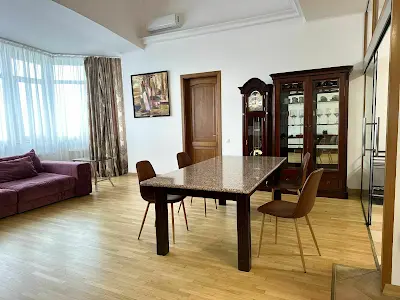квартира за адресою Кловський узвіз, 5