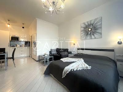 квартира за адресою Шота Руставелі вул., 44