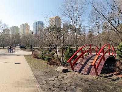 квартира по адресу Князя Романа Мстиславича ул. (Генерала Жмаченка), 28а