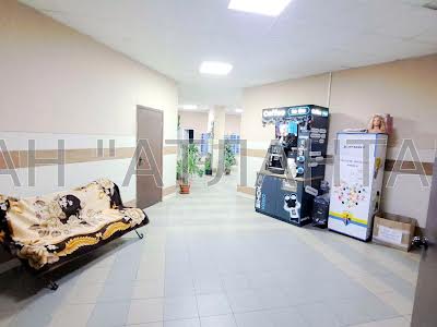 квартира за адресою Академіка Глушкова просп., 9д