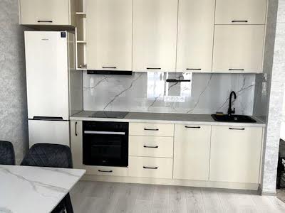 квартира за адресою Родини Крістерів вул., 16