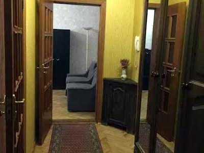 квартира за адресою Підгірна вул., 12