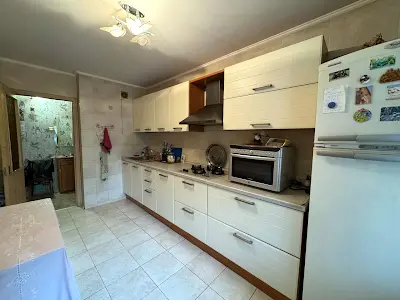 квартира за адресою Жоліо Кюрі вул., 64