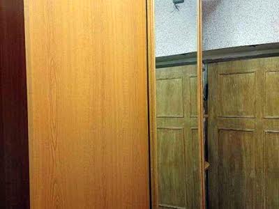 квартира за адресою Дніпроводська вул., 13/1
