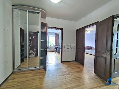 квартира за адресою Науки просп., 80-А/73