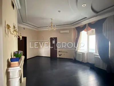 комерційна за адресою Артилерійський пров., 7б