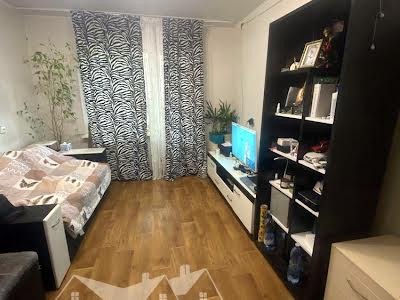 квартира за адресою Сергія Данченка вул., 5
