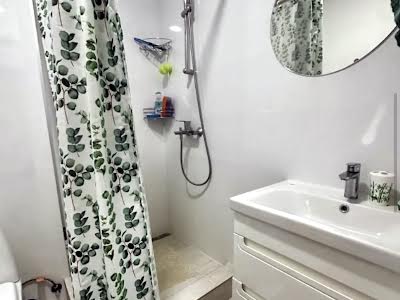 квартира за адресою с. Крижанівка, Академіка Сахарова вул., 9