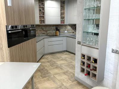 квартира за адресою Василя Тютюнника вул. (Анрі Барбюса), 53