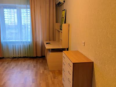 квартира за адресою Олени Пчілки вул., 2б