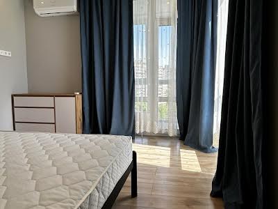 квартира по адресу вул. Шолуденка, 30